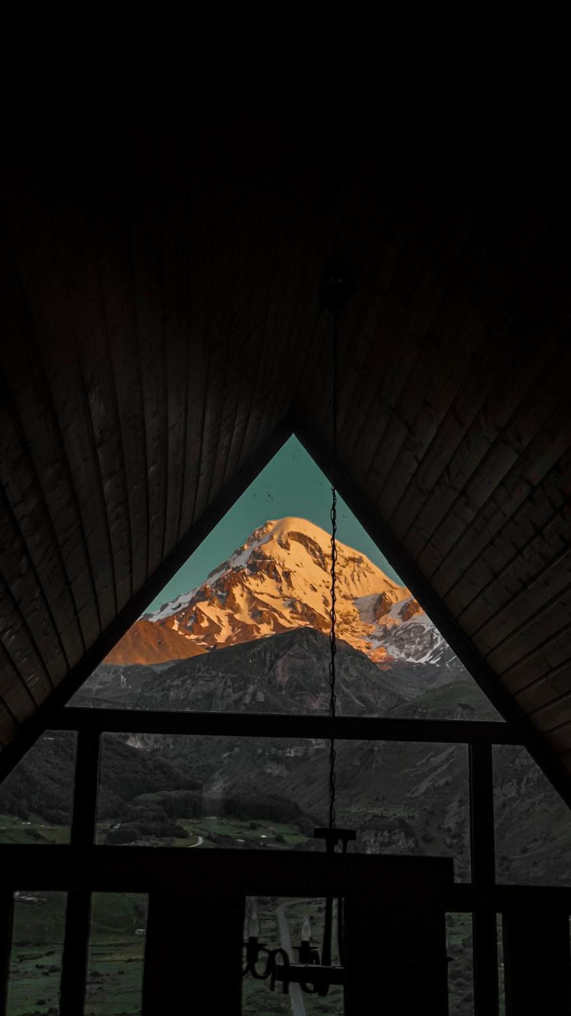 Restart Cottages In Kazbegi Bagian luar foto