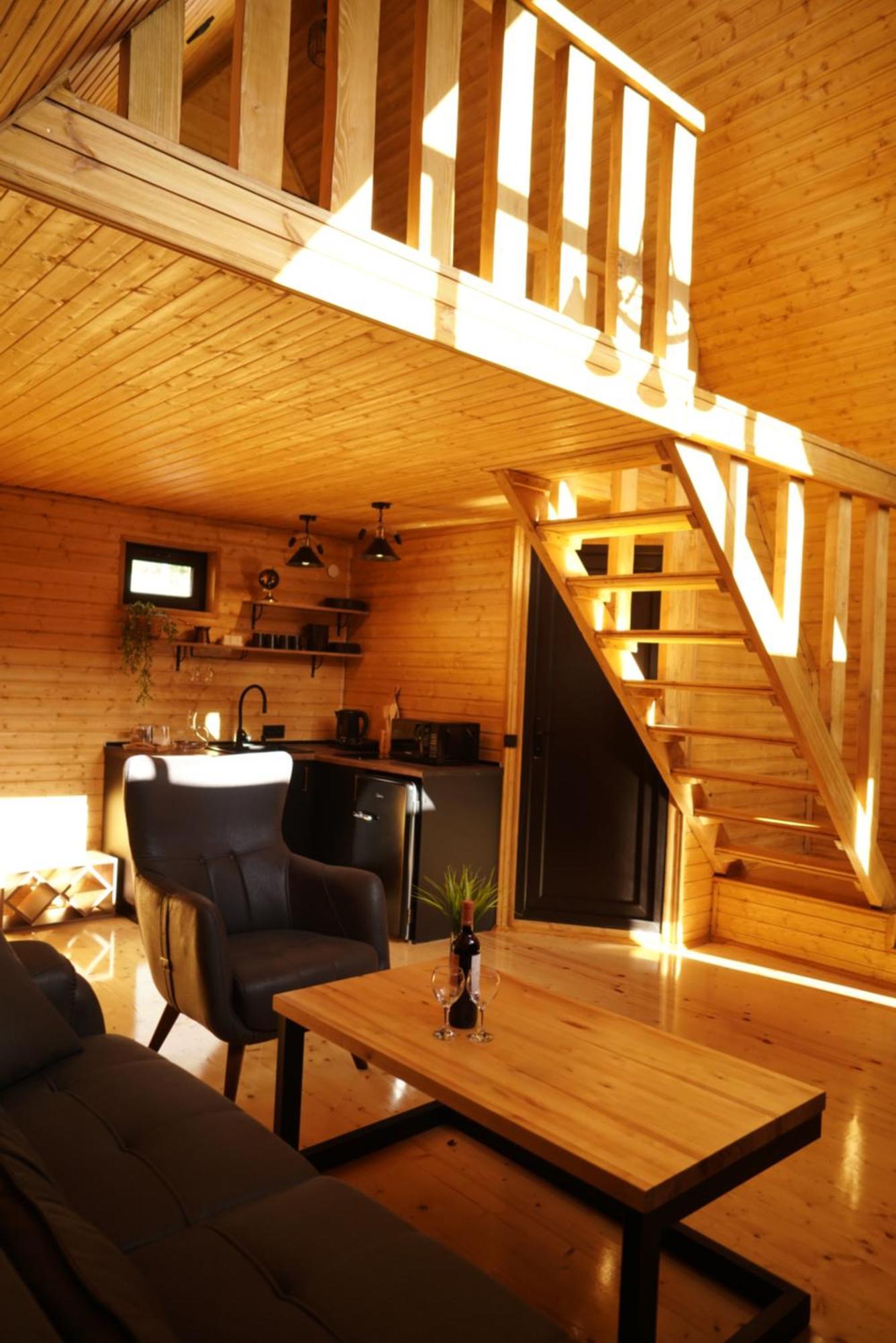 Restart Cottages In Kazbegi Bagian luar foto