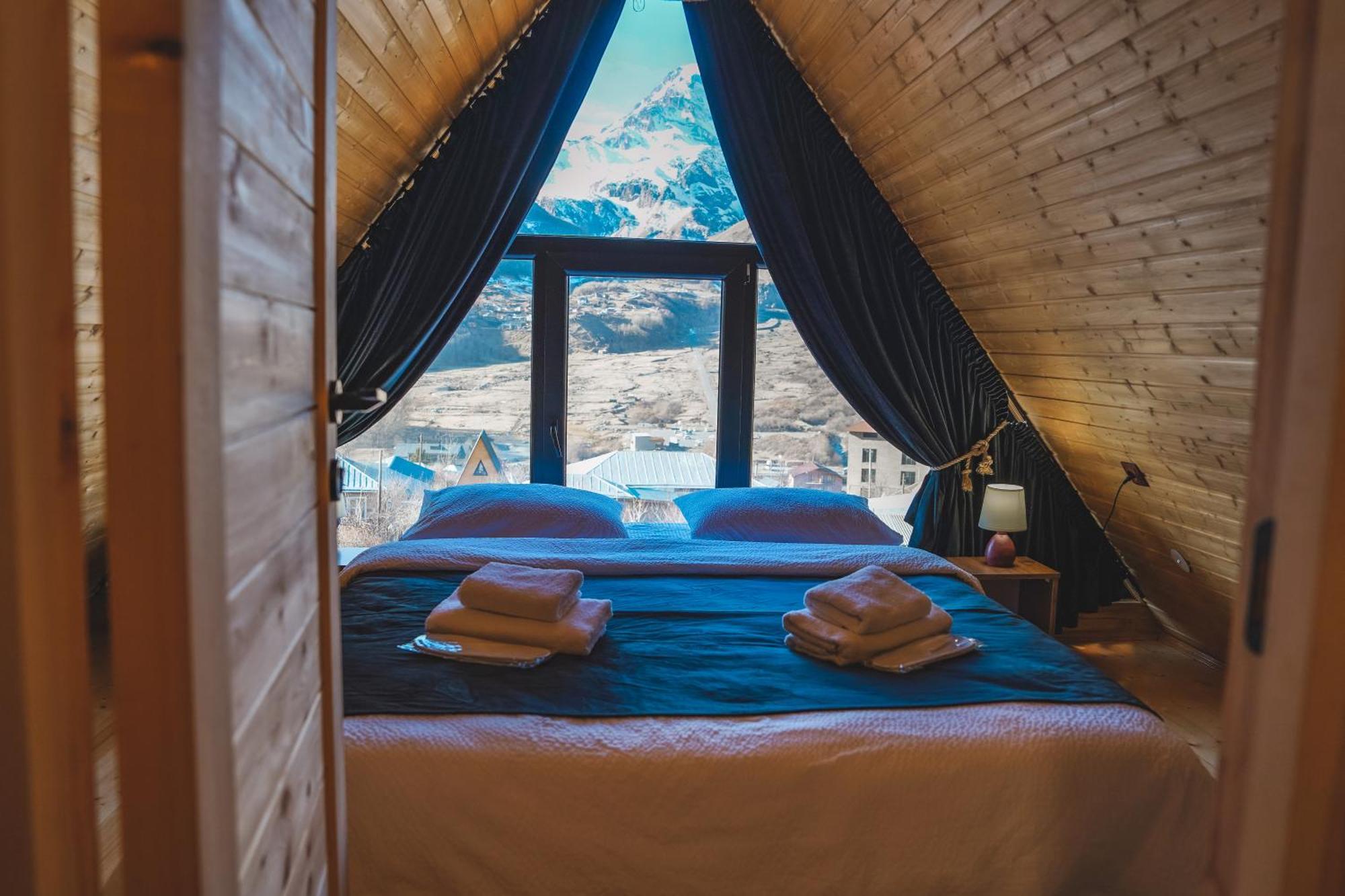 Restart Cottages In Kazbegi Bagian luar foto